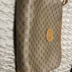 Authentic Gucci Vintage Pouch