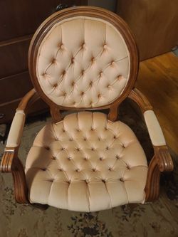 Tufted Light Pink Accent Arm Chair  25.00 