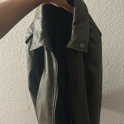 APT.9 OLIVE SYNTH LEATHER JACKET