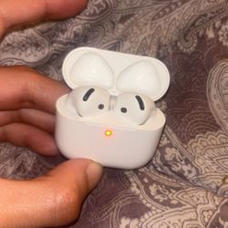 Apple AirPod 4 Case ( 1 For Sale Also)