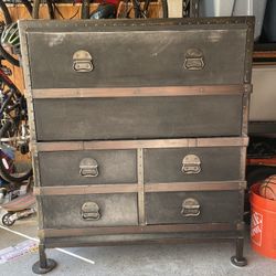 Pottery Barn Ludlow Trunk Steamer Desk