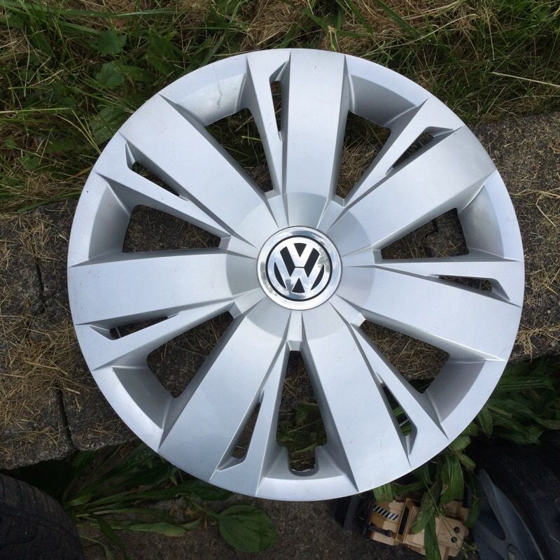 Vw 17 inch hubcap