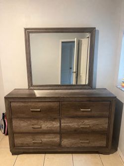 Modern Wood Dresser with Mirror - Excellent Condition