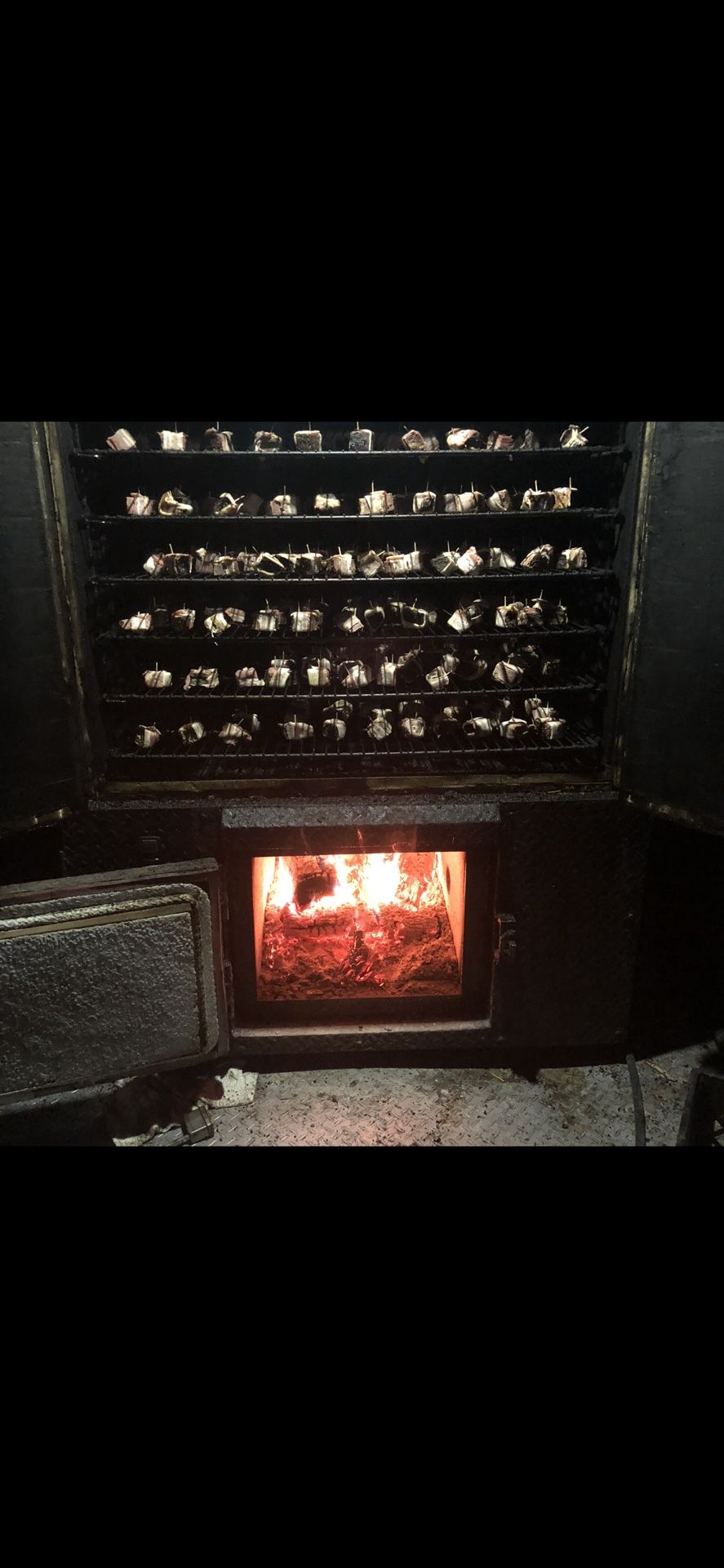 J&R Manufacturing Smoke Master 250 RFS BBQ for Sale in Fairfield, CA