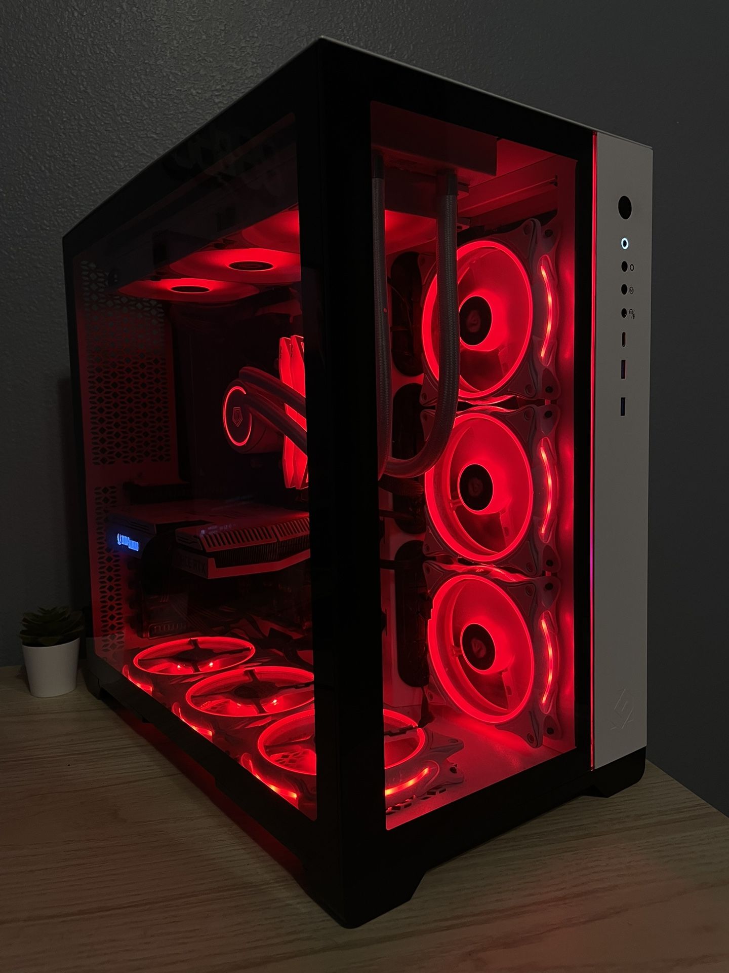 3060ti, Ryzen 5 5600x Custom Built Gaming PC