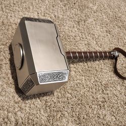 Mjolnir Thor Hammer 1:1 Replica
