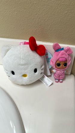 Hello Kitty & LOL new keychain rare