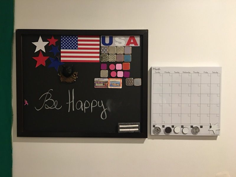 Magnet and chalk board + Magnet calendar