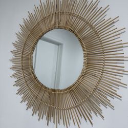 Mirror 