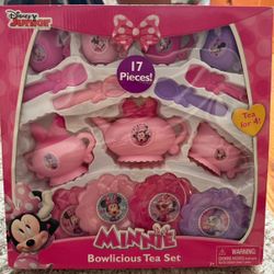 Minnie tea set