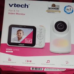 VTech 3.5” Digital Video Baby Monitor With Psn And Tilt And Night Light