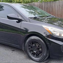 2016 Hyundai Accent