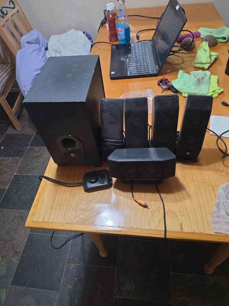 Logitech 5.1 Speaker Set