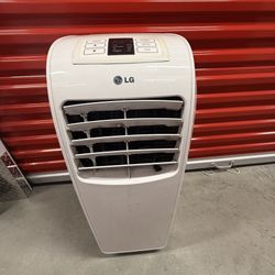 WINDOW AC UNIT 