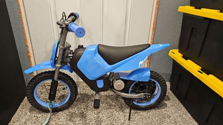 Jetson Fort Kids' Electric Ride-On - Blue