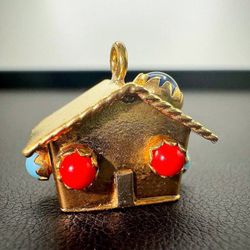 18k solid yellow gold vintage house pendant/charm with inserted vibrant stones