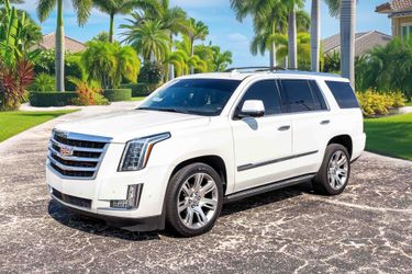 🚘 2017 Cadillac Escalade Premium 🚘