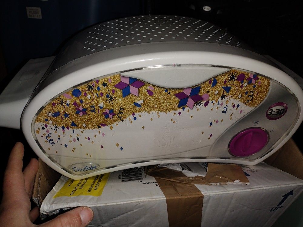 Easy Bake Oven