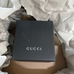 New Gucci Watch 139MD Blk 4D/ Stl/brclt
