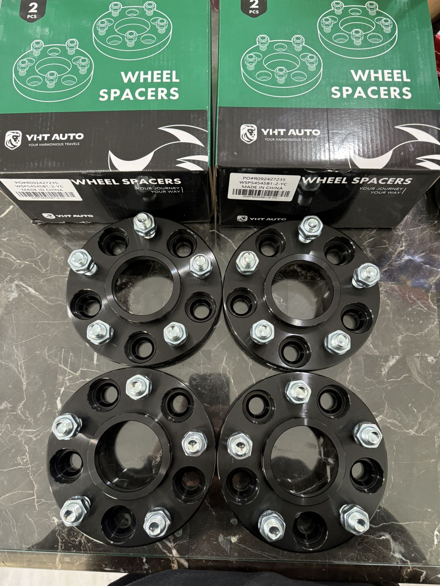 YHT Brand new wheel spacers 25mm