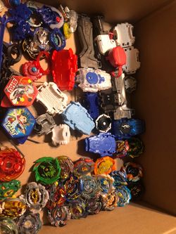 Beyblade lot