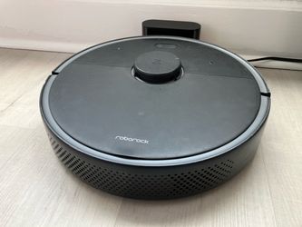 Robot vacuum