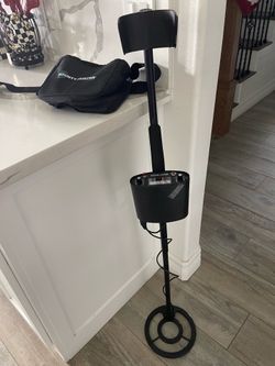 Bounty Hunter Tracker IV Medal Detector