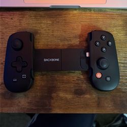 Backbone iPhone Lightning Controller 