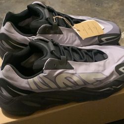 Yeezy Boost 700 MNVN “Geode” – Size 10.5 – Worn Once – $180 OBO