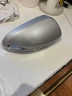 Mercedes side mirror cap