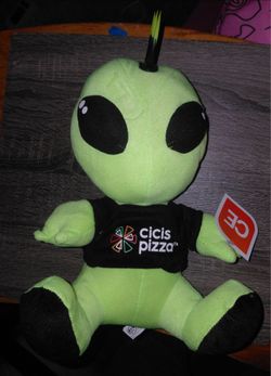 Cicis pizza alien plush