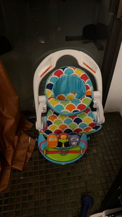 Sit me up infant portable baby chair
