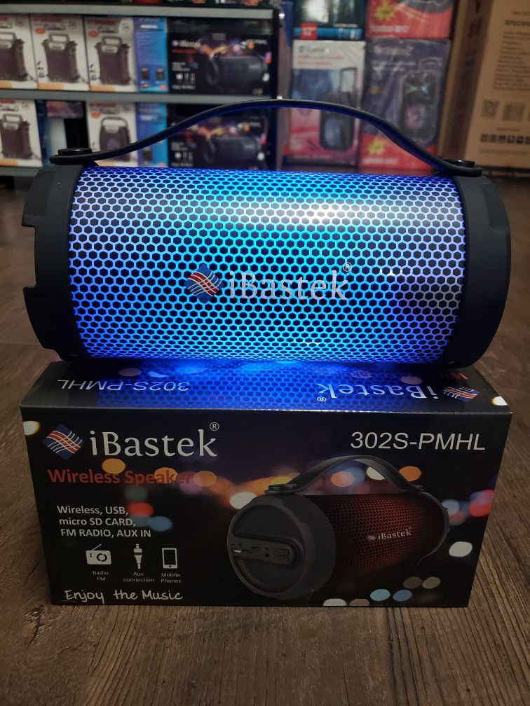 Bocina Nueva Bluetooth SUPER SPECIAL !!! Bluetooth Speaker With LED LIGHTS !!!Rechargeable 🔋 +++ USB/ AUX PORT / MICRO SD / FM RADIO !!