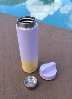 Brand new purple Welly infuser bottle tumbler with bamboo base