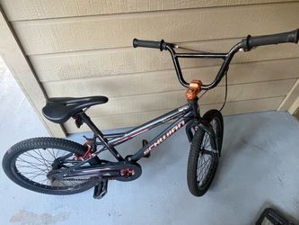 BMX bicycle in excellent condition for kids