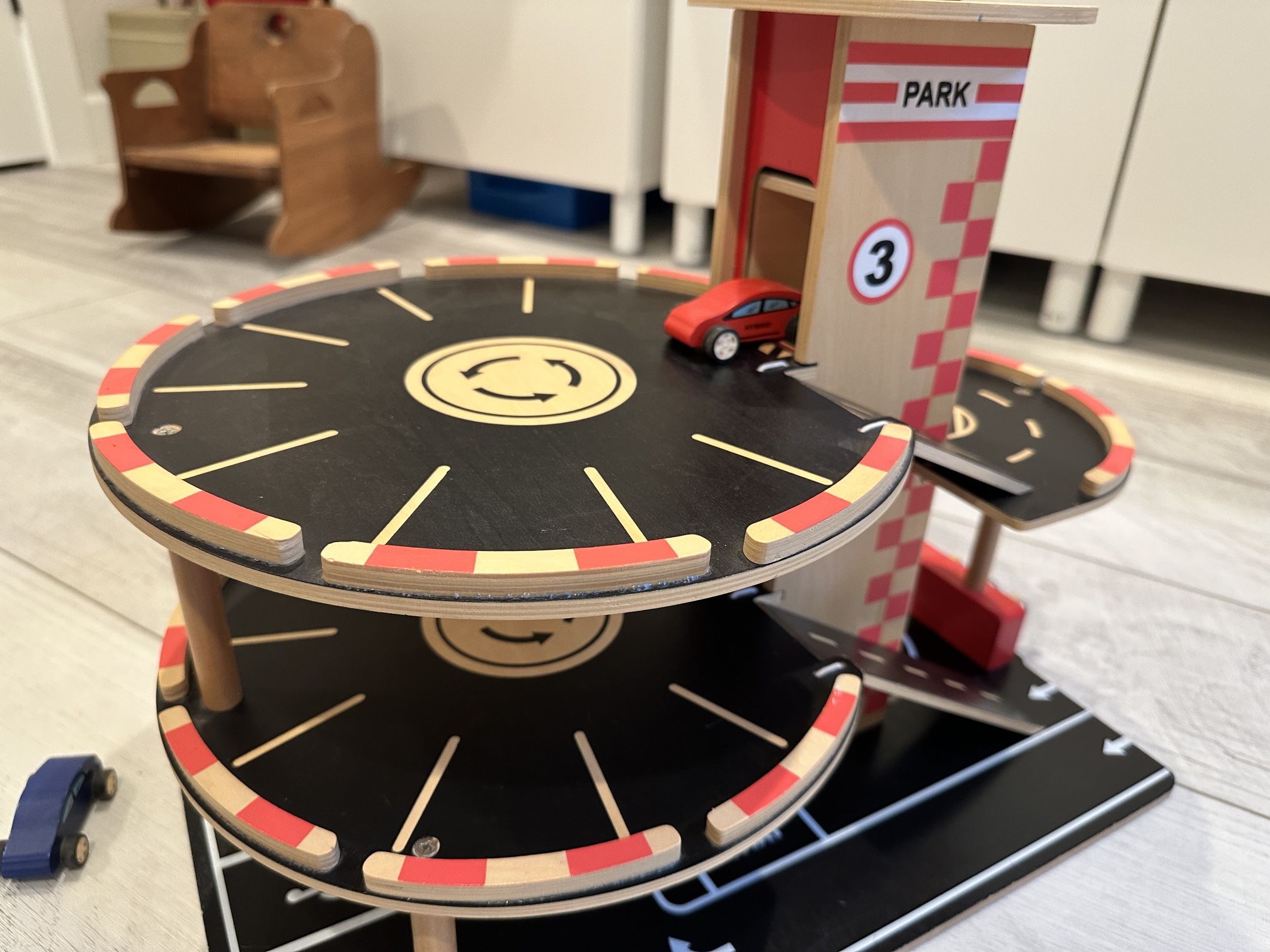 Educo/Hape Wooden Parking Garage