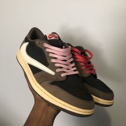 Travis Scott 1s Low Mocha 