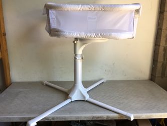 Halo BASSINEST Baby Bassinet