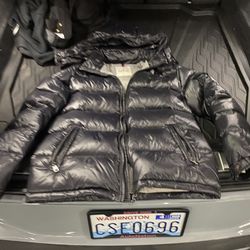 Moncler Puffer Jacket 