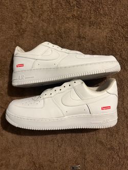 SUPREME NIKE