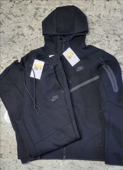 New Nike Tech set in Black available S,M,L,XL
