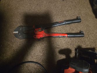 24 inch folding bolt cutters
