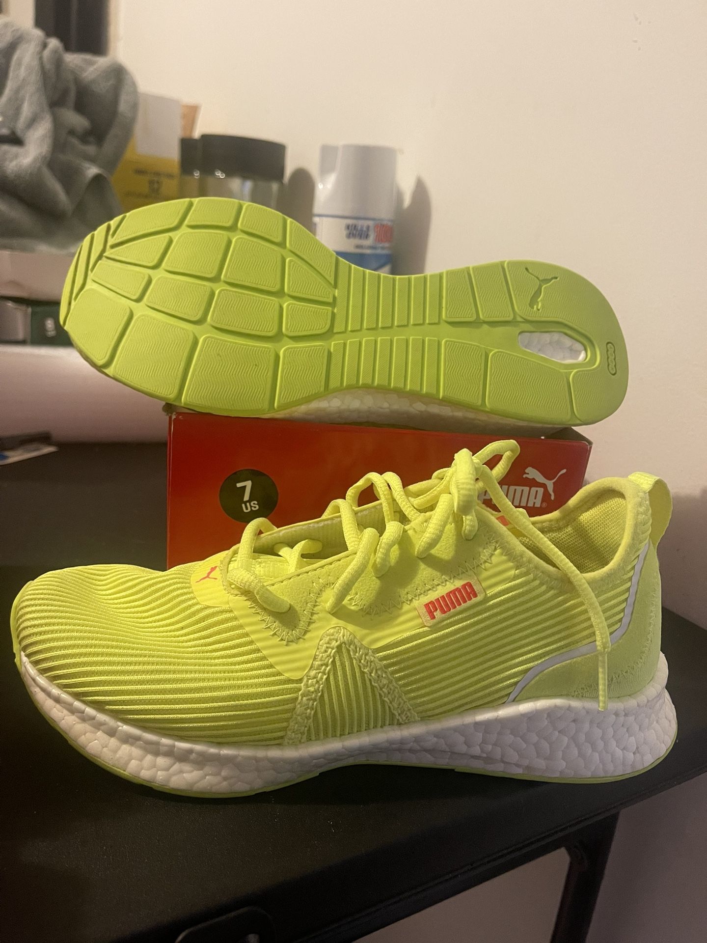 Puma Women’s Size 7