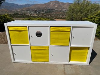 Storage cabinet