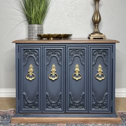 ✨Vintage Cabinet/night Stand/table✨