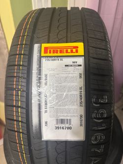 Pirelli P7 AS Plus 3 (235/40R19 XL Tires)