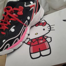 Hello Kitty  Adidas 