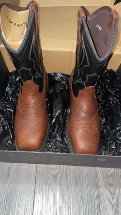 RigTek Wide Square Toe Waterproof Composite Toe Work Boot