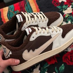 Travis Scott x Labubu 