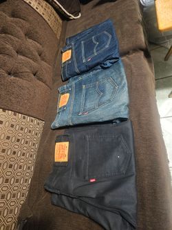 Levis 369 shorts